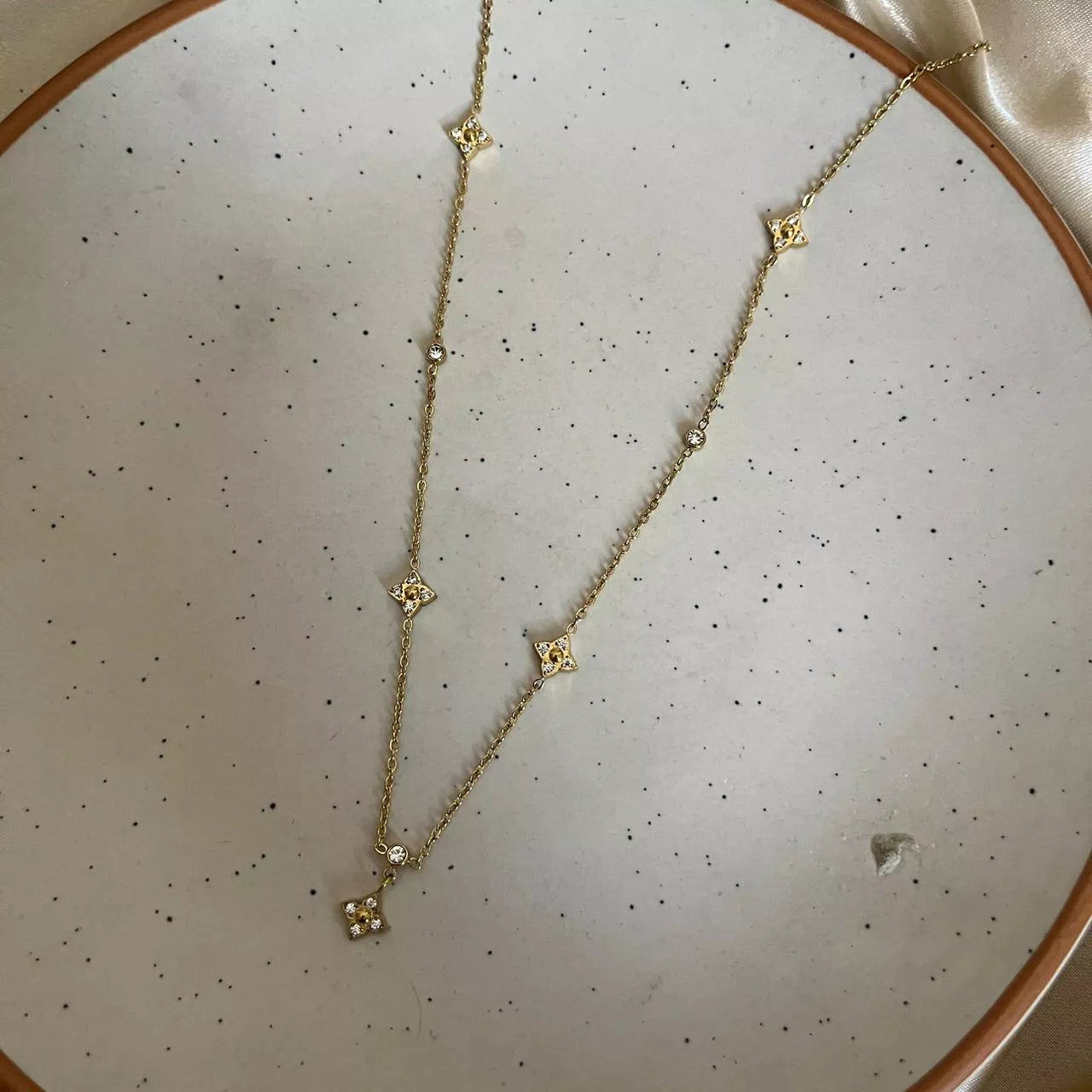 Shay Dainty Necklace