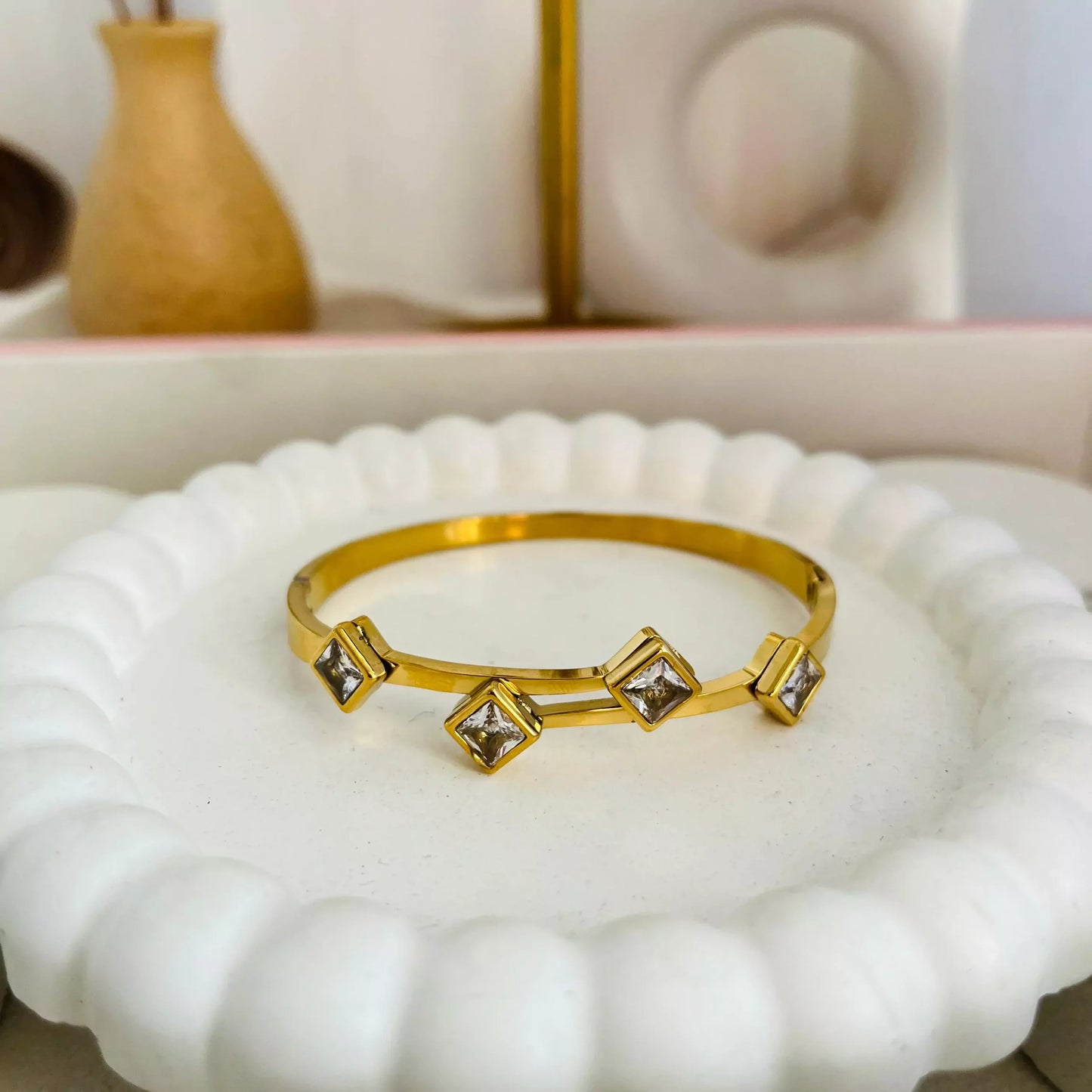 Crystals Kiya Bracelet