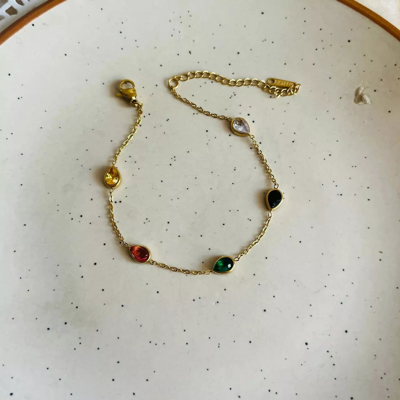 Alohi Drop Stone Bracelet