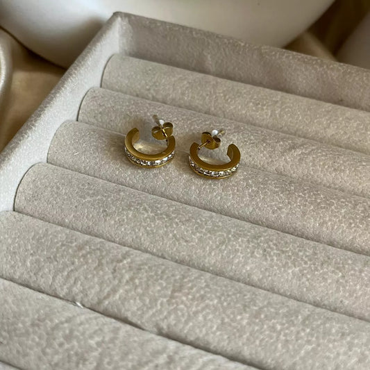 Studded Round Earrings