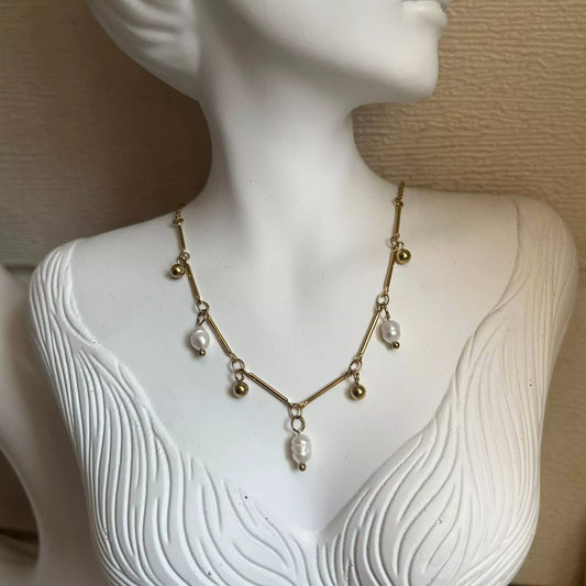 Pearls Belle Necklace
