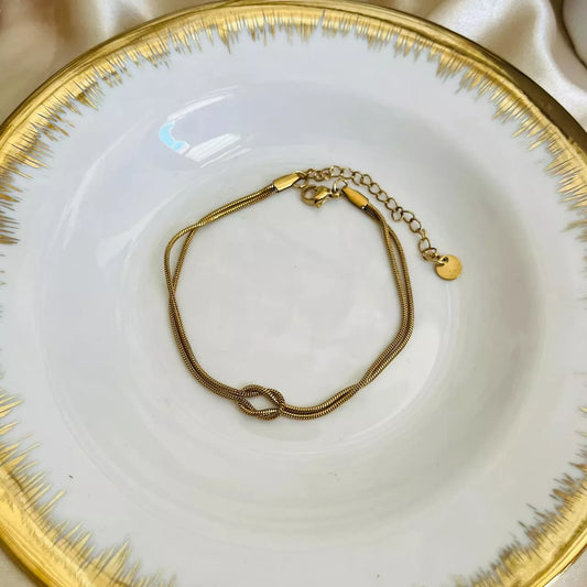 Golden Unisex Knot Bracelet