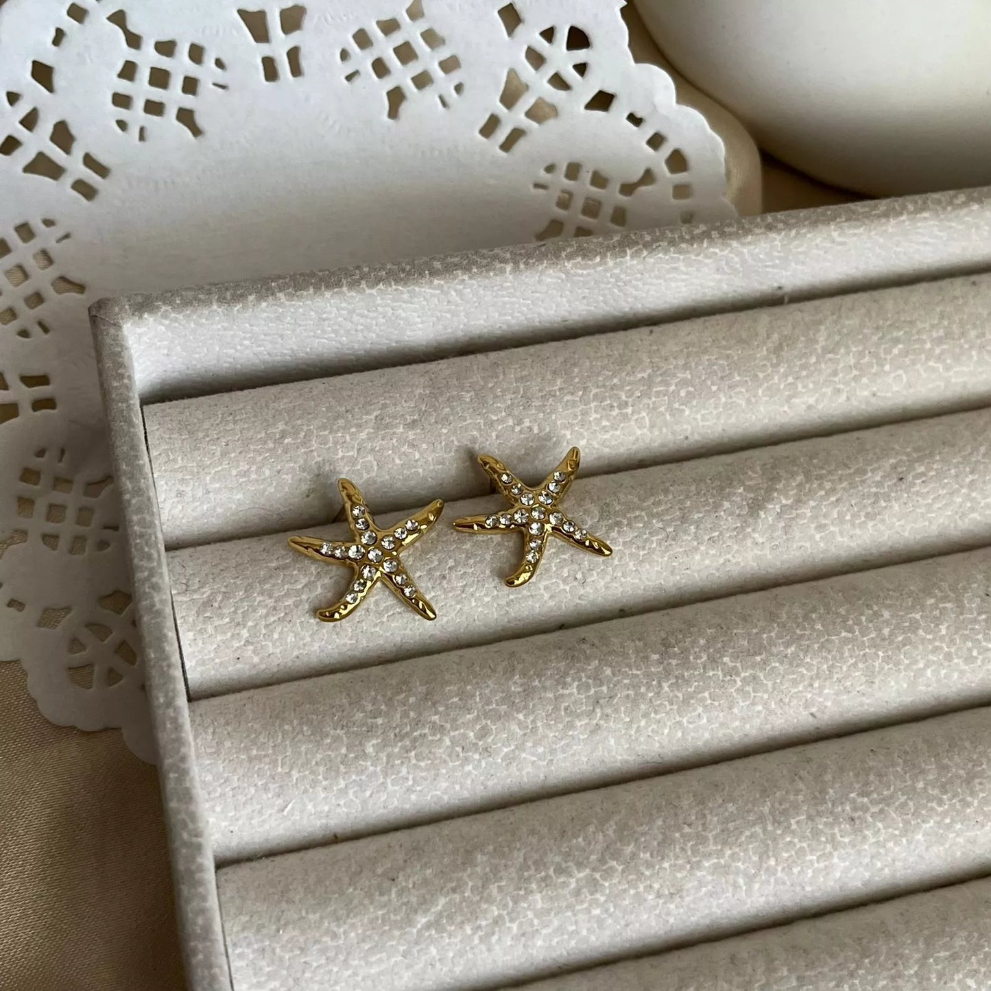 Starfish Studded Earrings