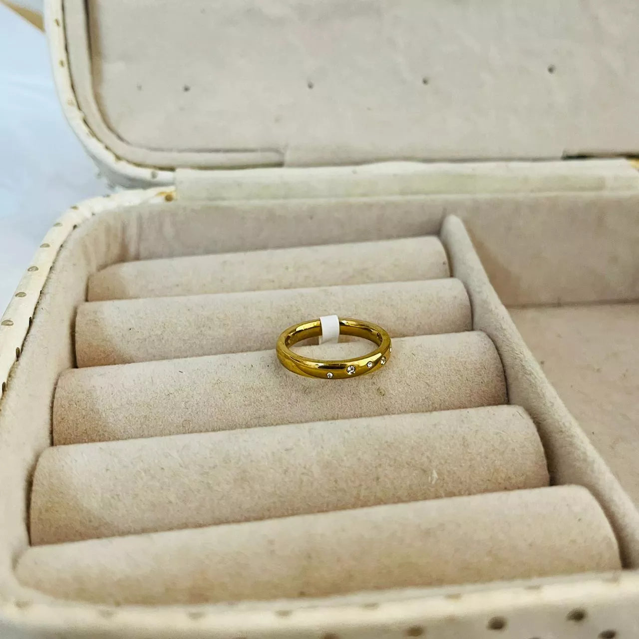 Luxe Lira Ring- size 7