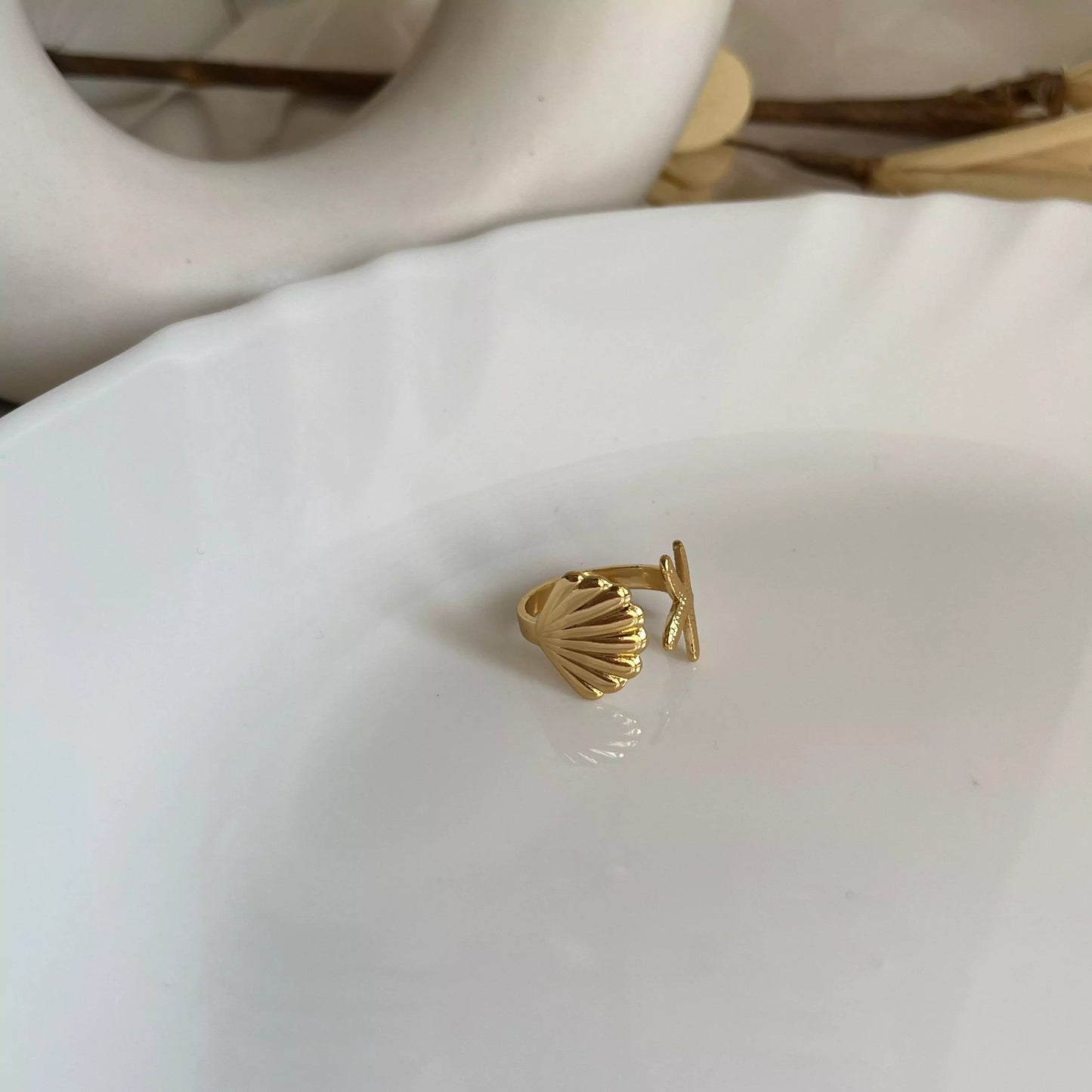 Beachy Charms Ring