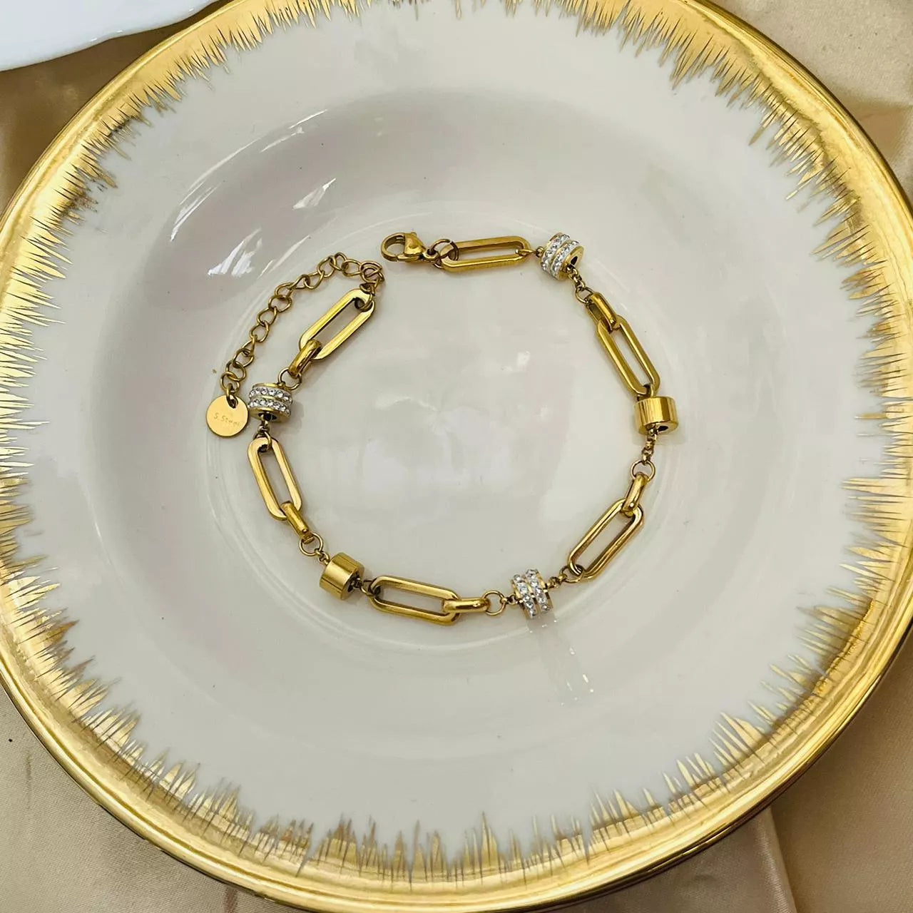 Linked Lyna Bracelet