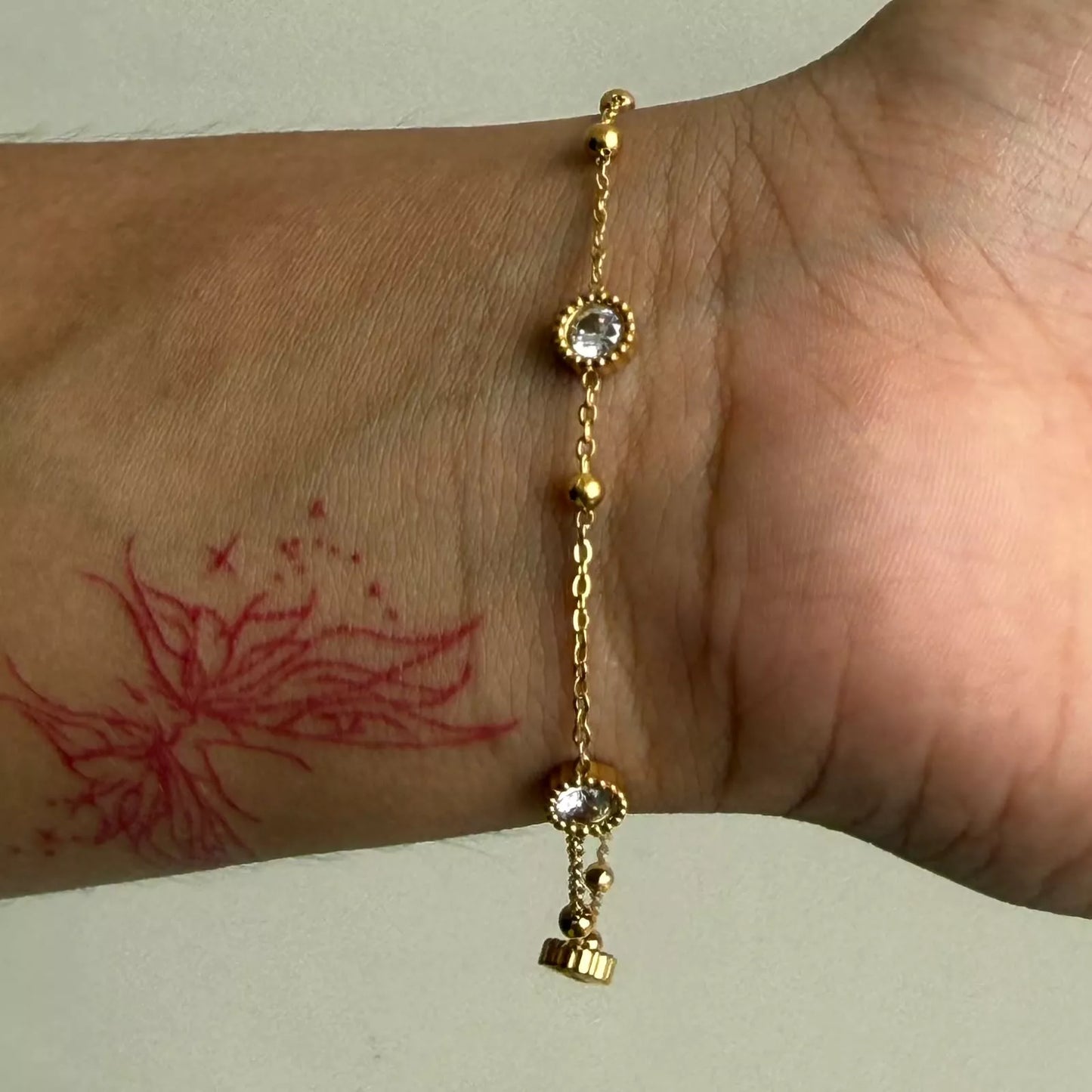 Round Bela Bracelet