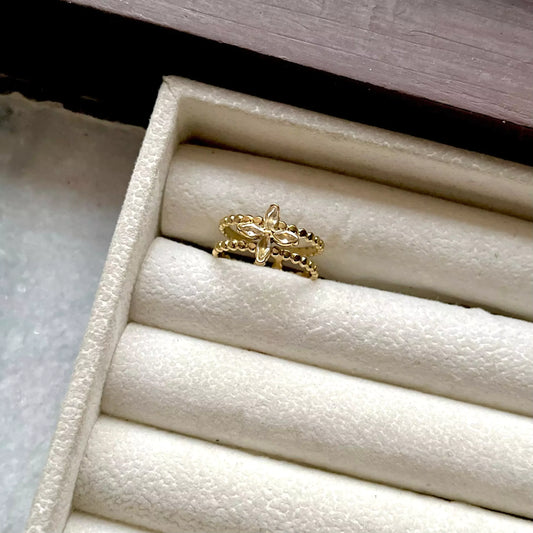 Flee Floral Ring
