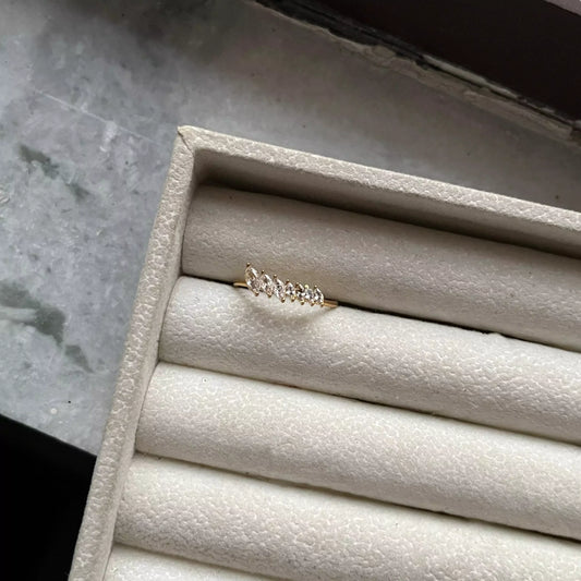 Tricy Ring - White