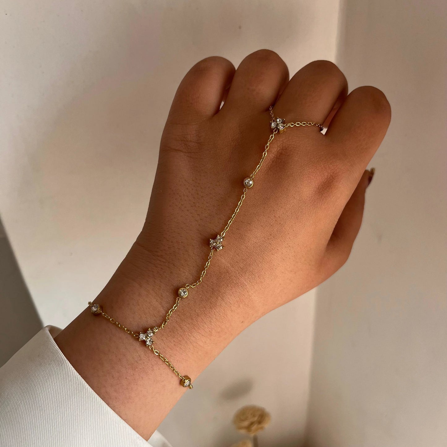 Hand Chain Design -3