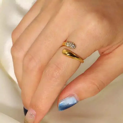 Hella Adjustable Ring