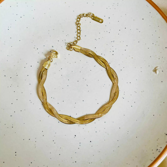 Twisted Snake Chain Bracelet
