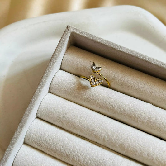 Heart Vee Ring - White