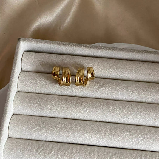 Lyna Claw Earrings
