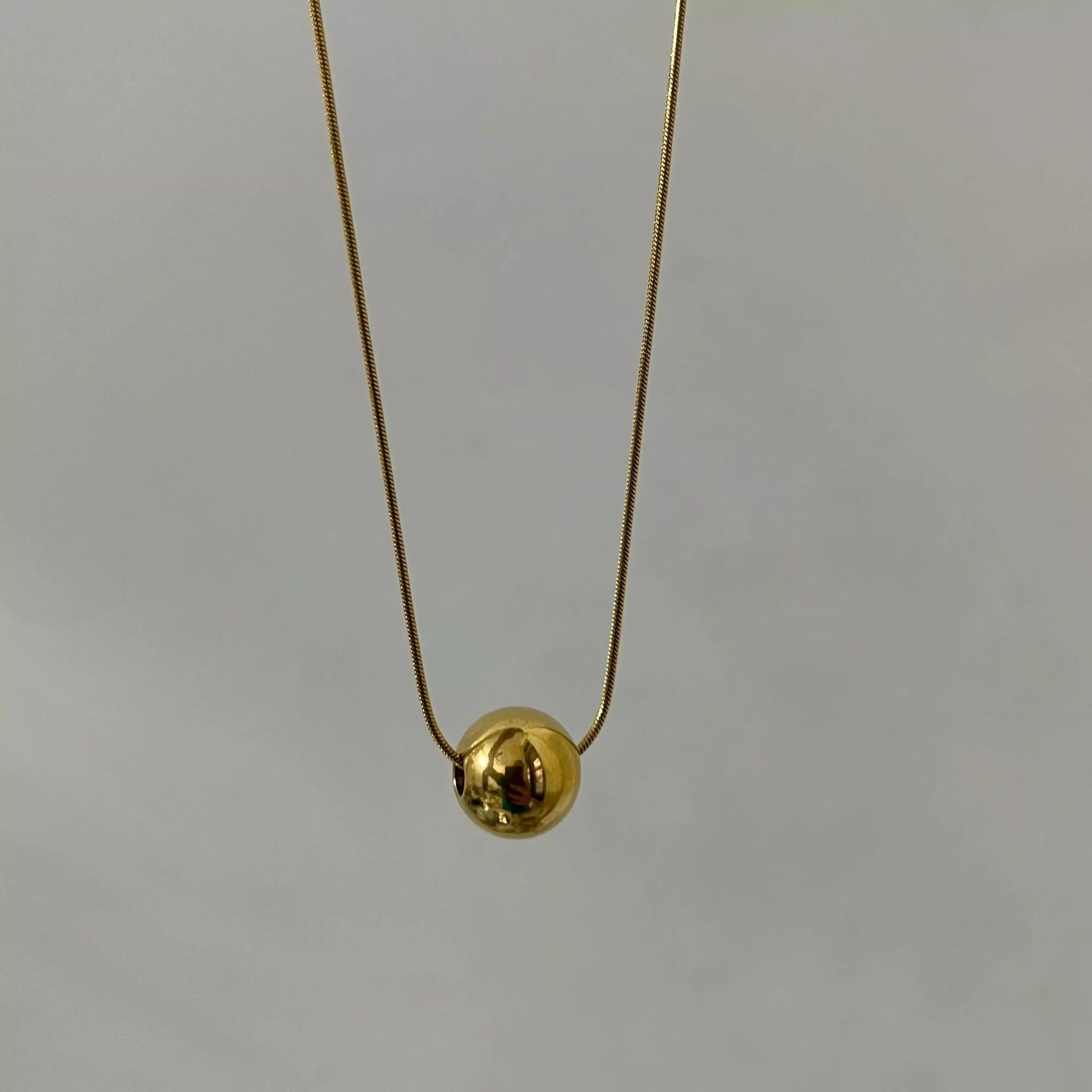 Balled Round Necklace