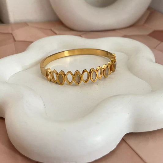 Kelly Bracelet