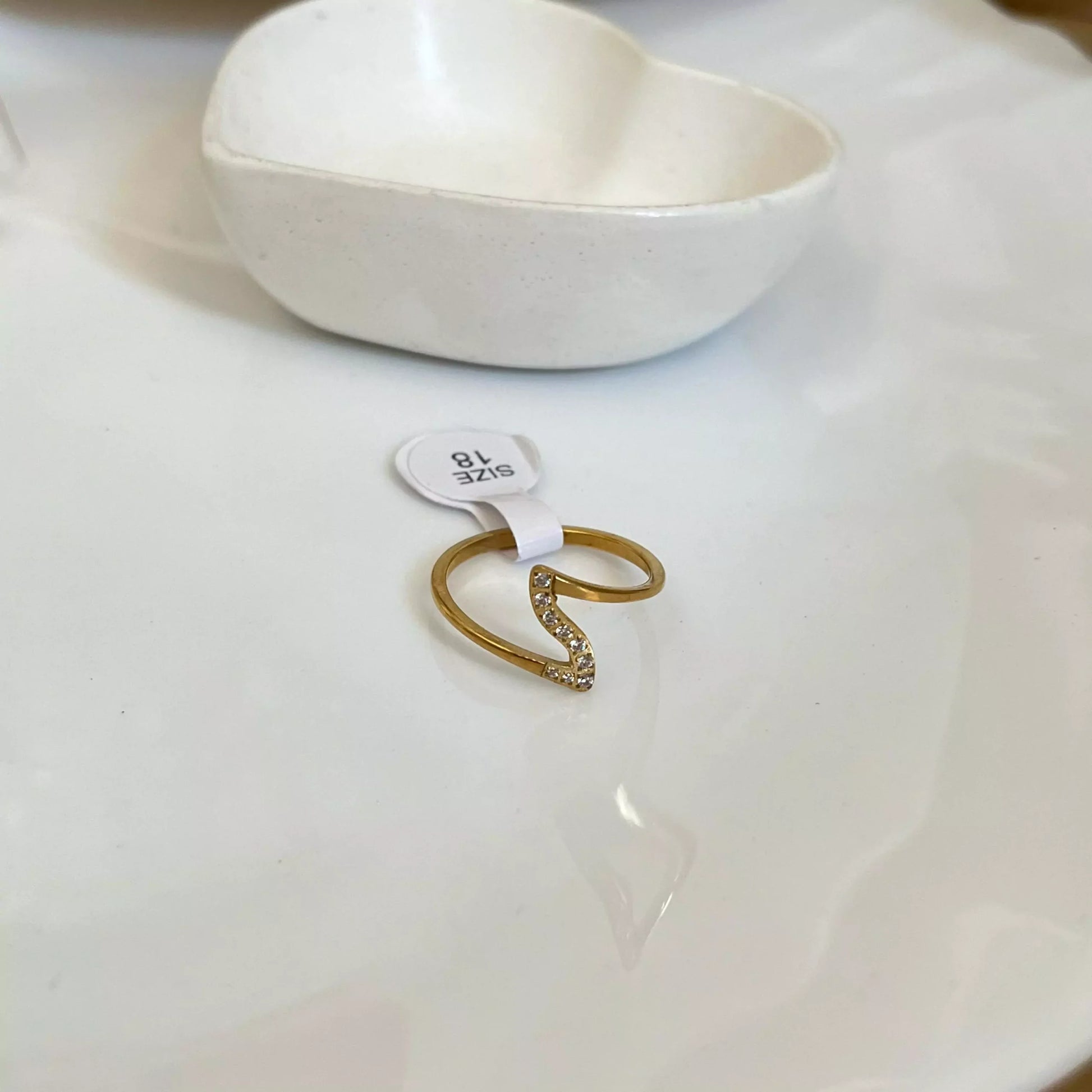 Shiya Ring