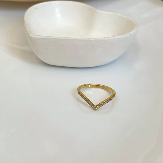 Veena Studded Ring