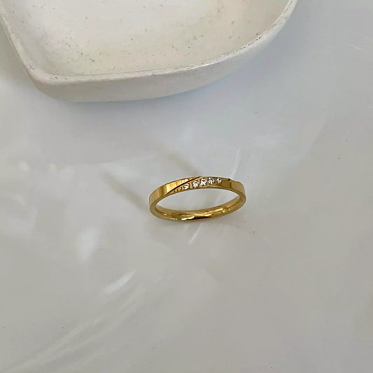 Traya Ring