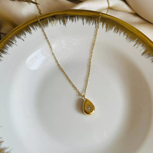 Drop Star Necklace