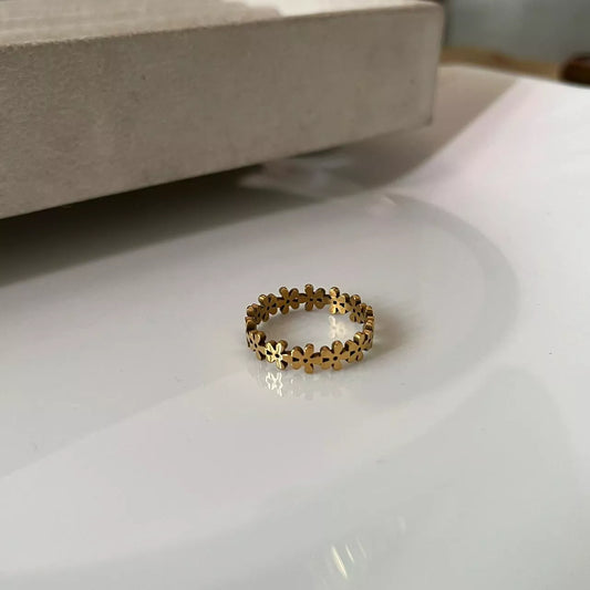 Flower Chained Ring