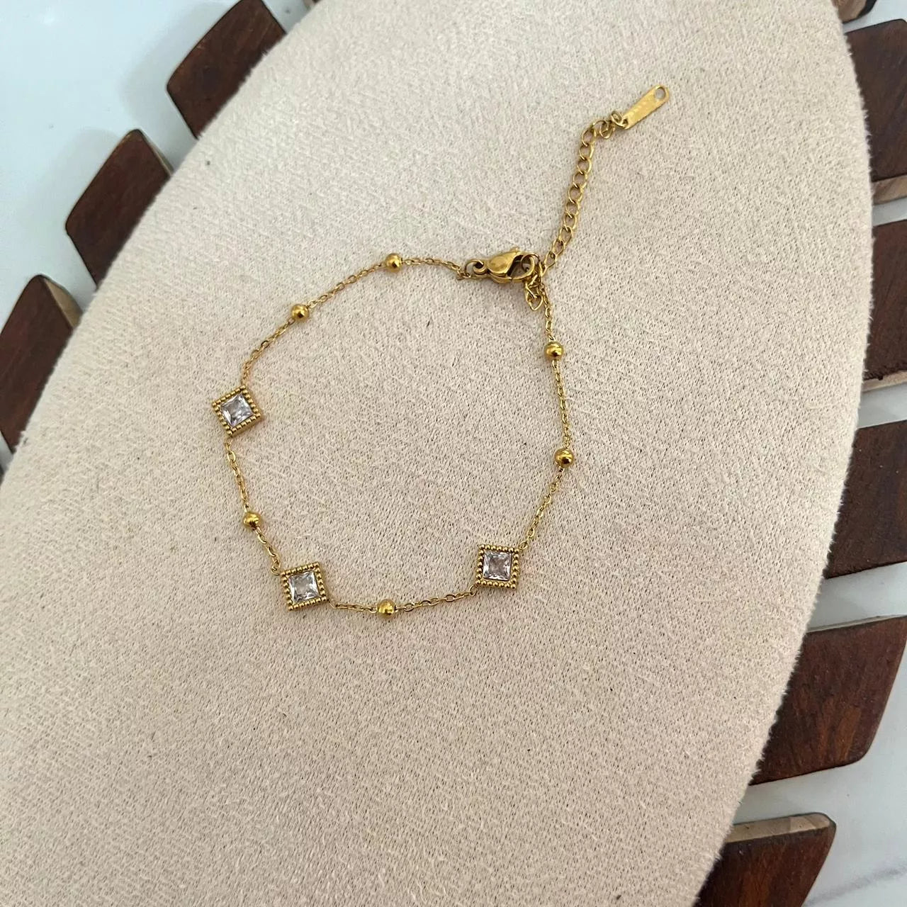 Kiya Bracelet