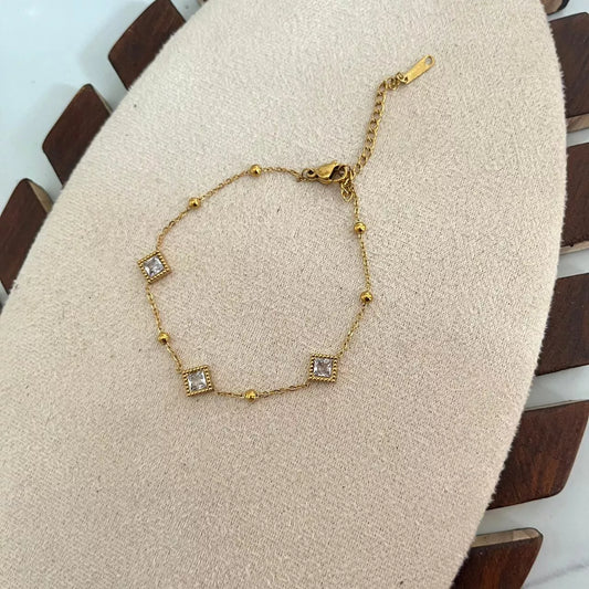 Kiya Bracelet