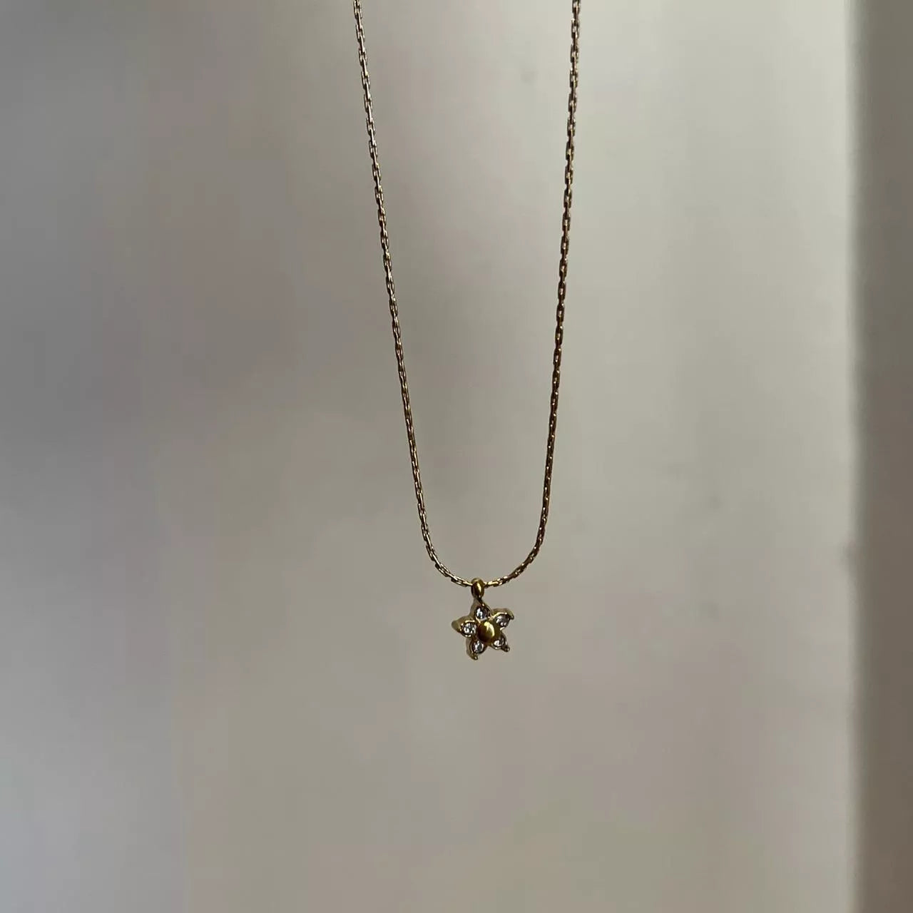 Mini Flower Necklace