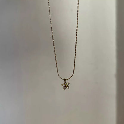 Mini Flower Necklace