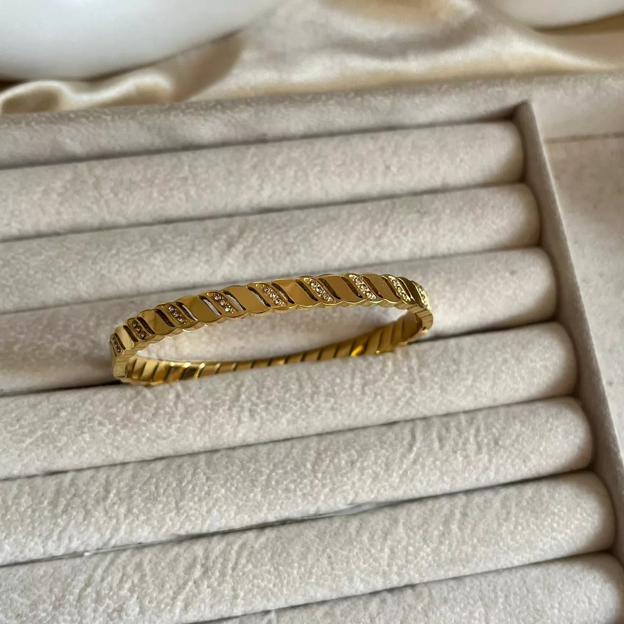 Siama Bracelet