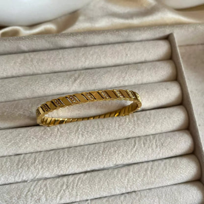 Siama Bracelet