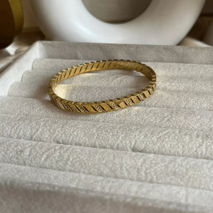 Siama Bracelet