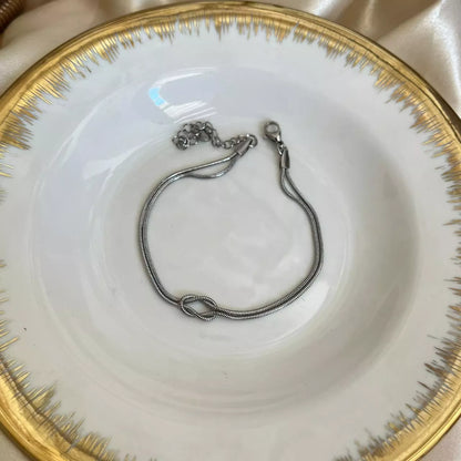 Silver Unisex Knot Bracelet