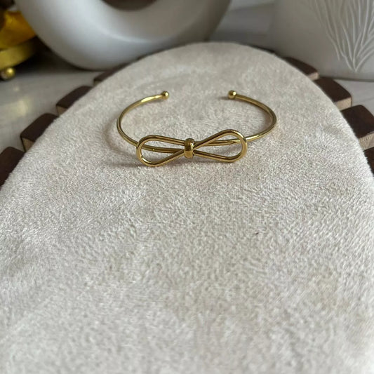 Bow Bracelet