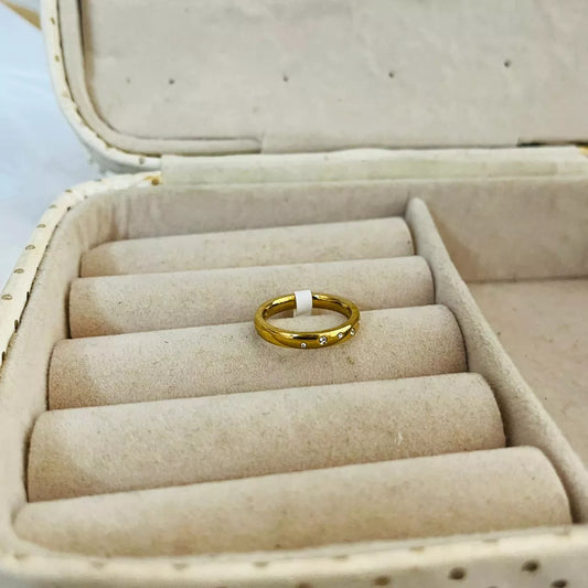 Luxe Lira Ring- size 7