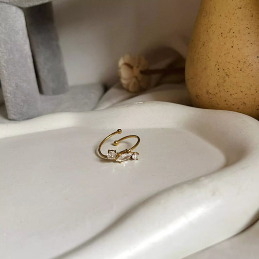 Trish Stones Ring - White
