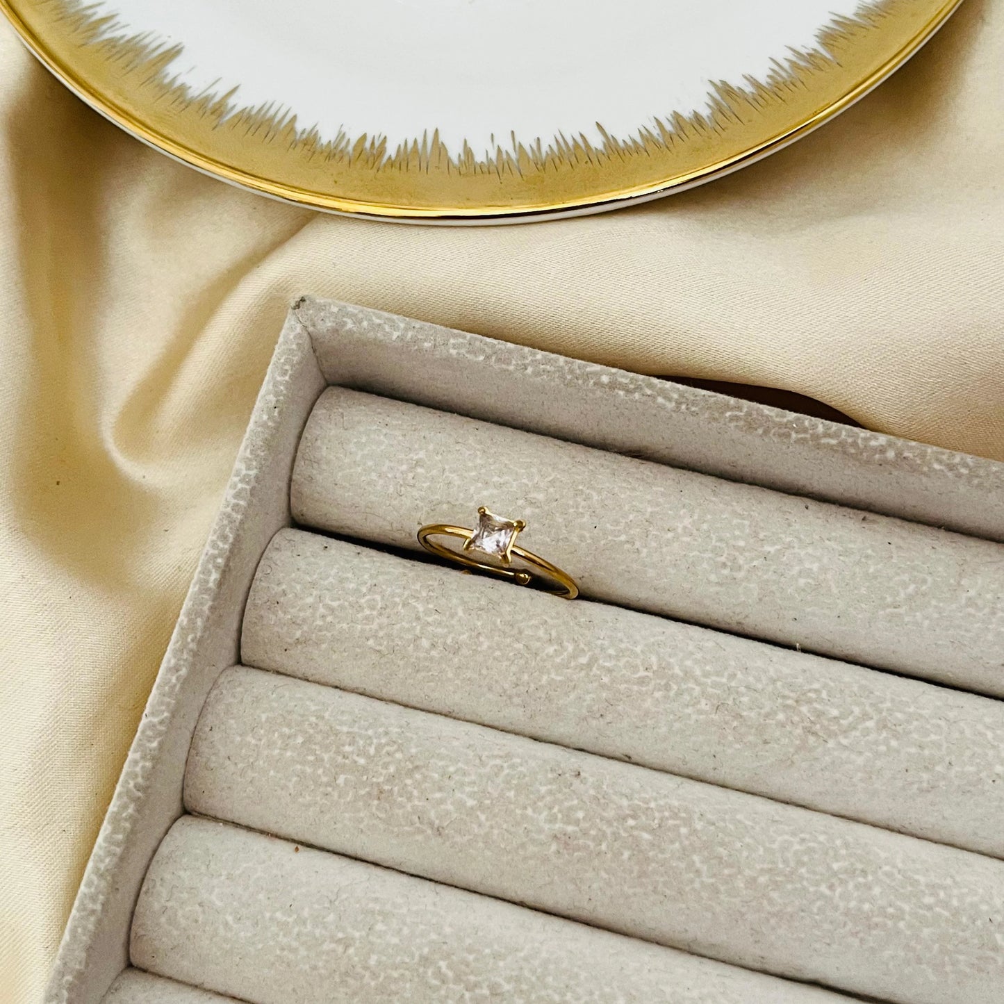 Crystal Box Ring- White