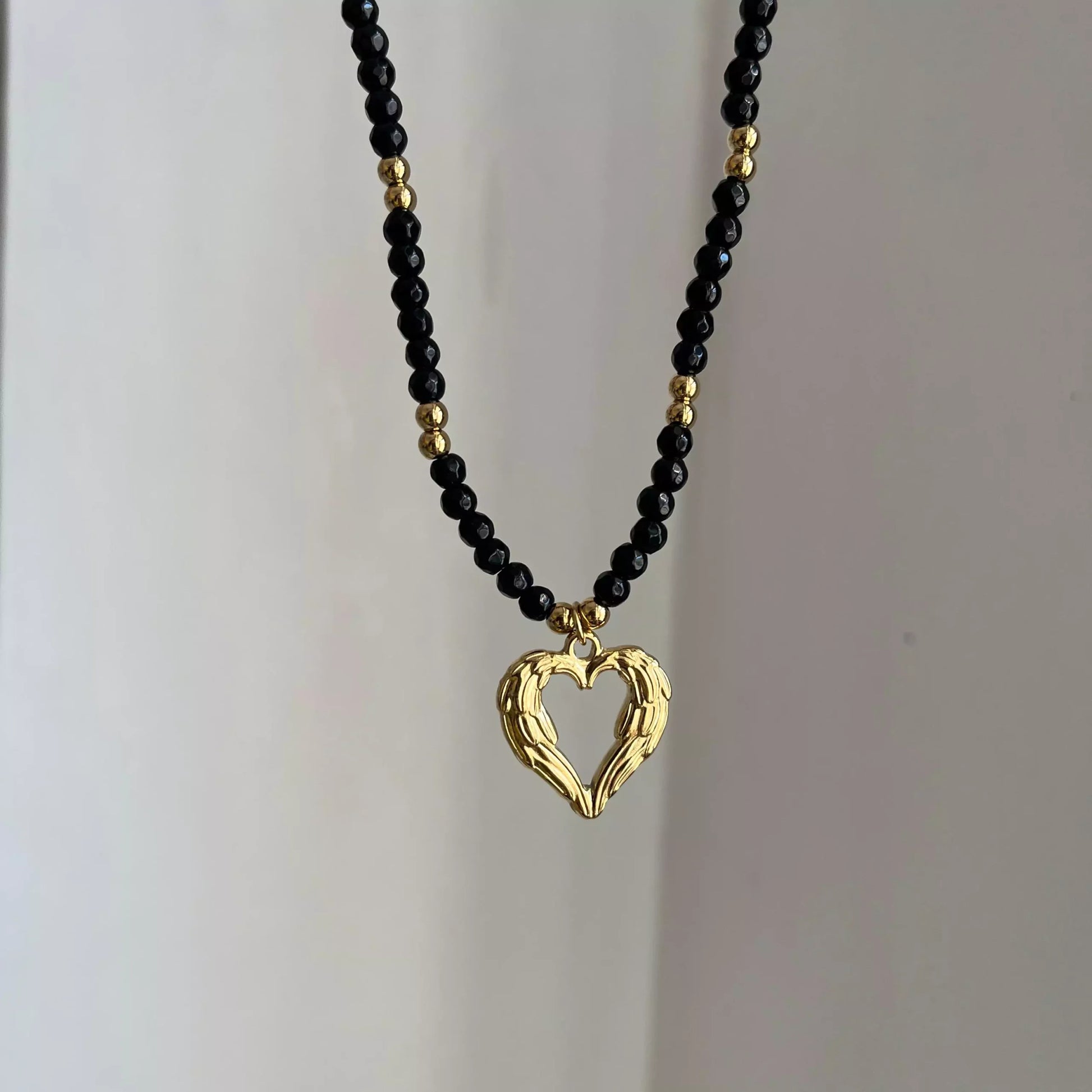 Lysa Heart Black Necklace