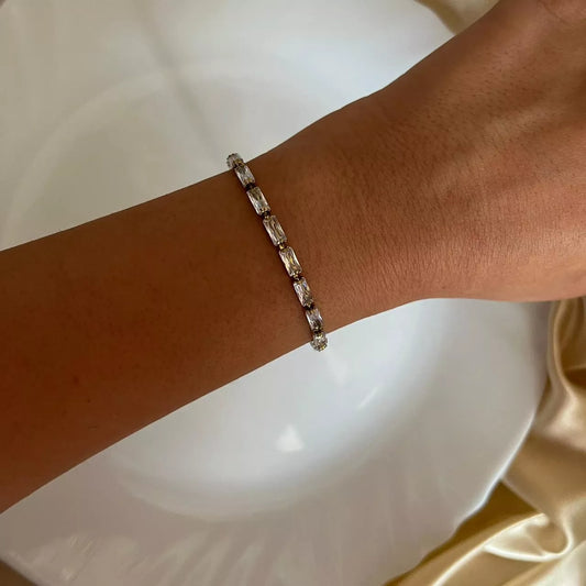 Sile Studded Bracelet