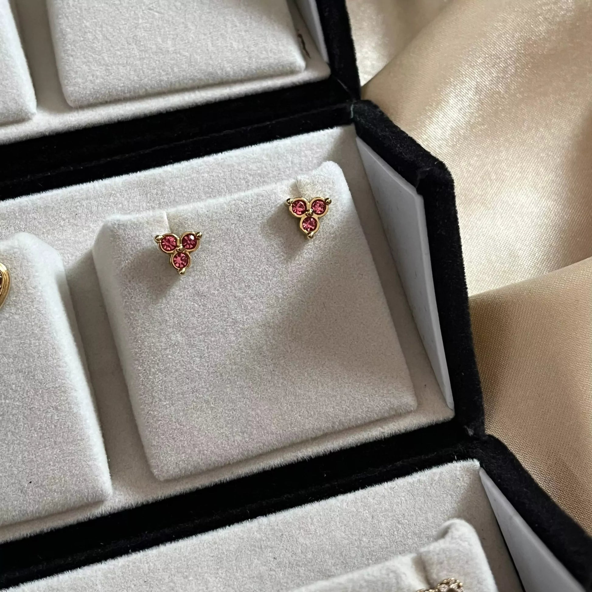 Risha Studs - pink