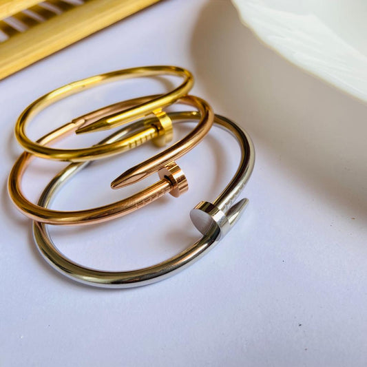 Screw Bracelet