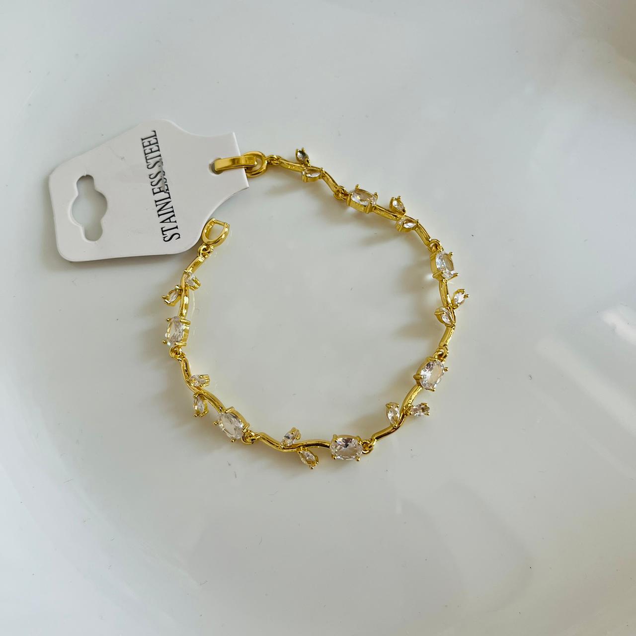 Floral Bracelet- White
