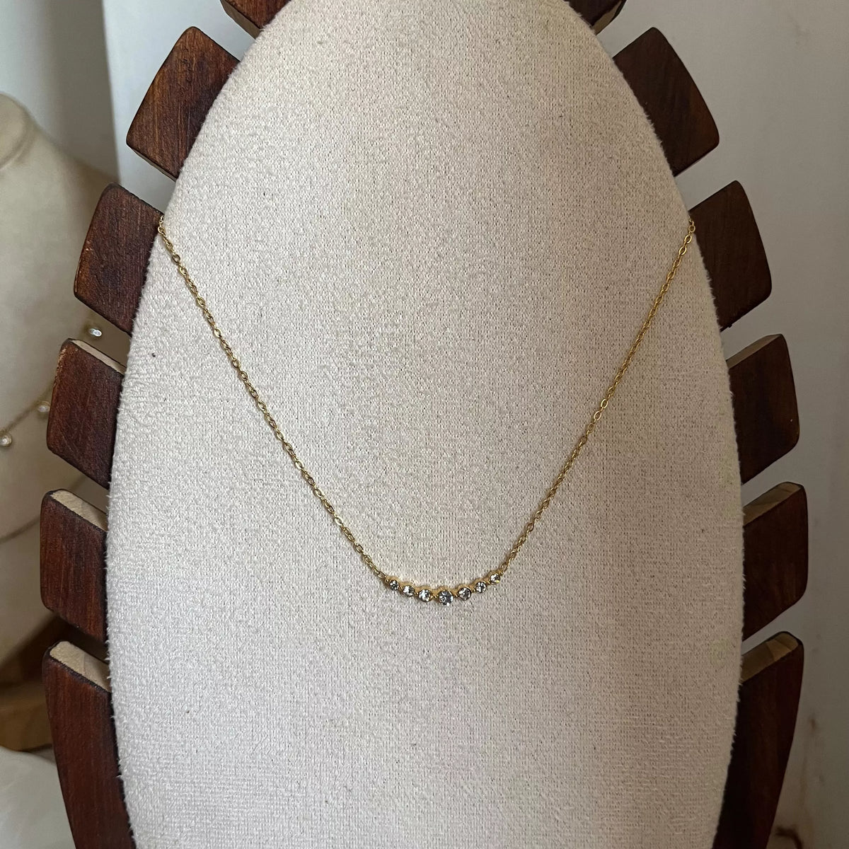 Hiya Necklace
