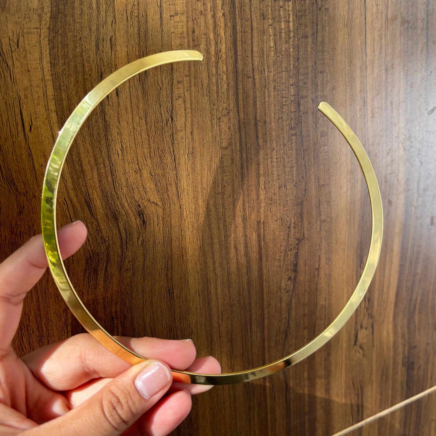 Wide Flat Collar Choker
