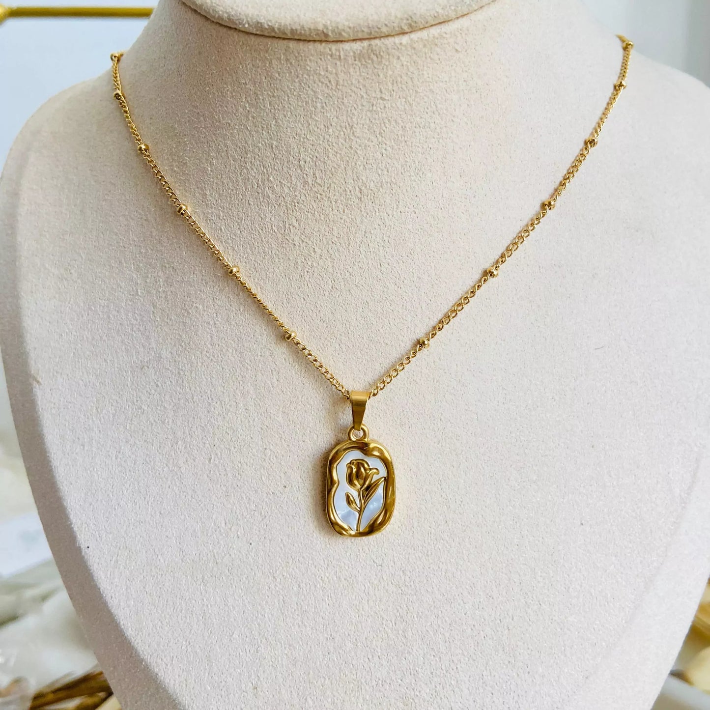 Rozel Necklace- Gold