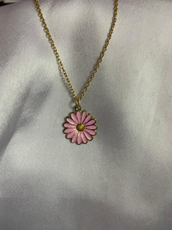 Daisy Chains Pink