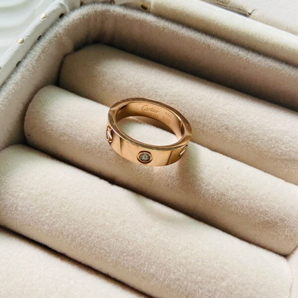 Rose Gold Love ring