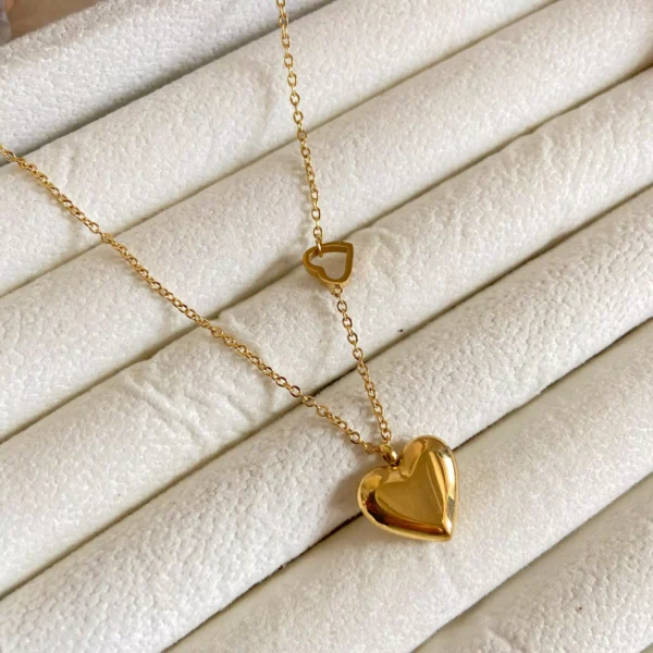 heart necklace