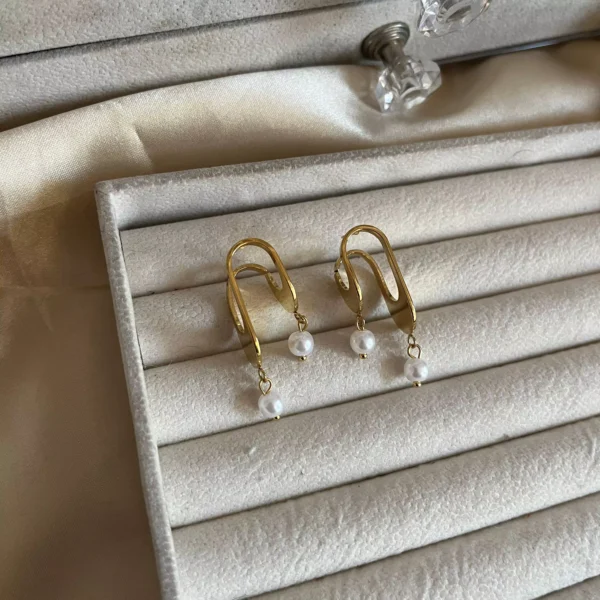 Pearly Yumi Earrings