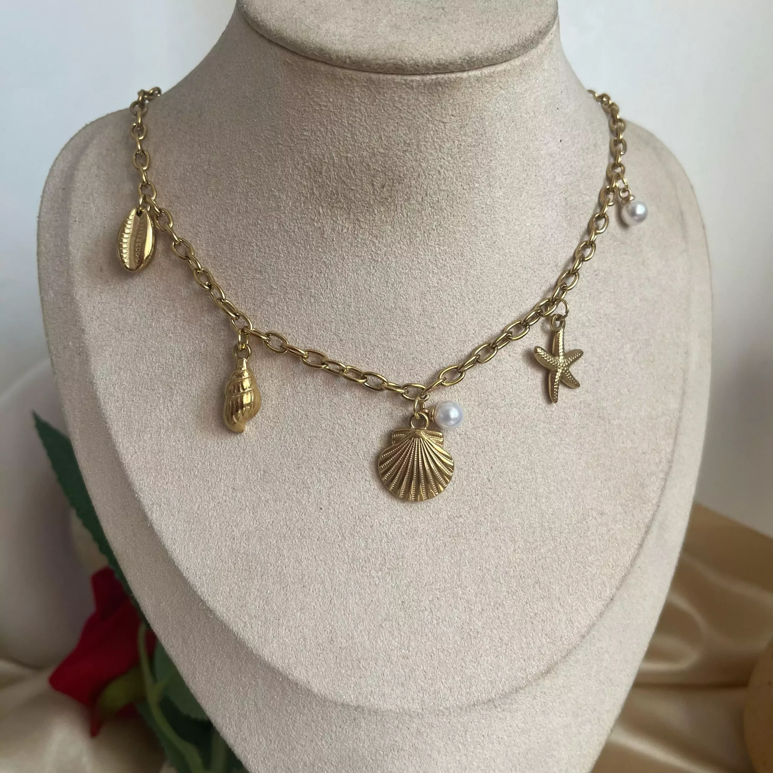 Pyna Beachy Necklace